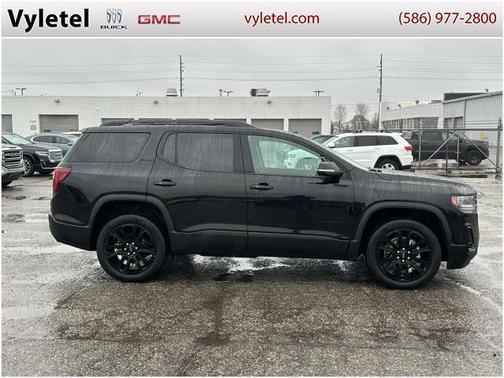 2022 GMC Acadia SLE