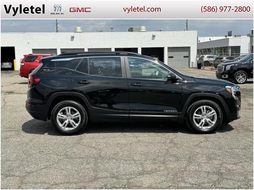 2023 GMC Terrain SLE