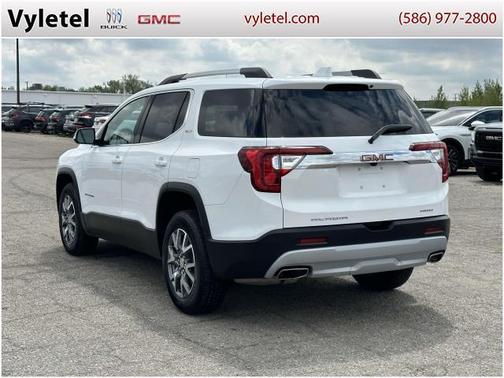 2023 GMC Acadia SLT
