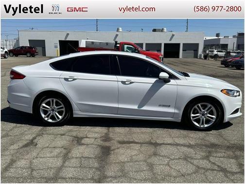 2018 Ford Fusion Hybrid SE