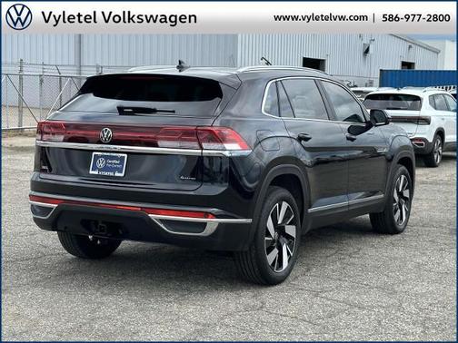 2024 Volkswagen Atlas Cross Sport 2.0T SEL