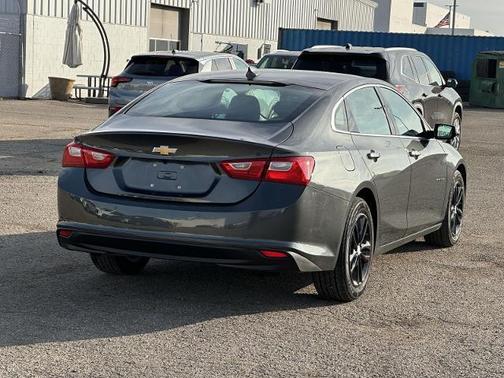 2017 Chevrolet Malibu 1LT