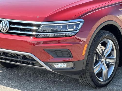 2018 Volkswagen Tiguan 2.0T SEL Premium