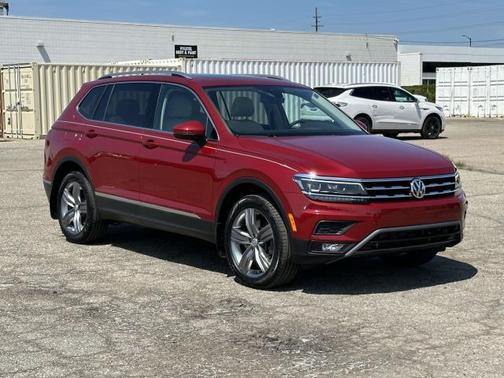 2018 Volkswagen Tiguan 2.0T SEL Premium