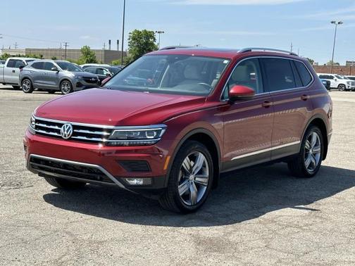 2018 Volkswagen Tiguan 2.0T SEL Premium