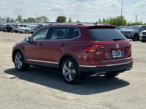 2018 Volkswagen Tiguan 2.0T SEL Premium