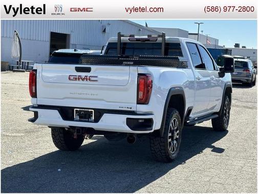 2023 GMC Sierra 2500 AT4