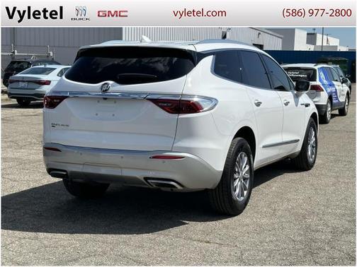 2023 Buick Enclave Essence