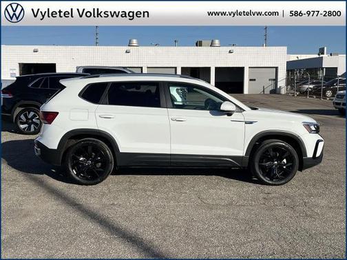 2022 Volkswagen Taos 1.5T SE