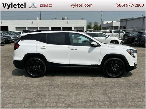2022 GMC Terrain SLT