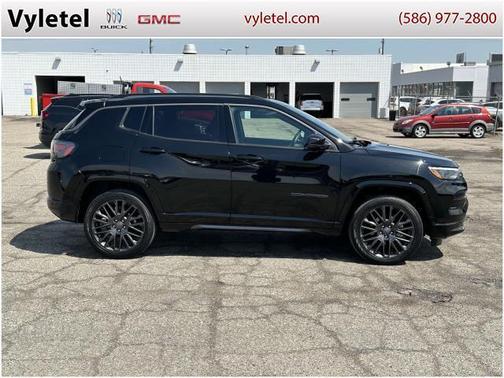 2022 Jeep Compass Altitude