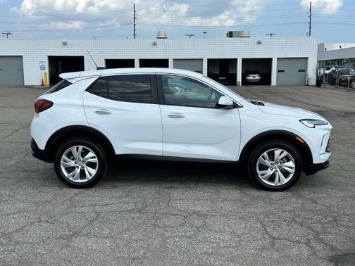 2024 Buick Encore GX Preferred
