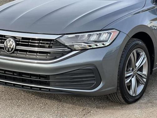 2022 Volkswagen Jetta 1.5T SE