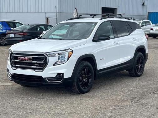 2022 GMC Terrain AT4