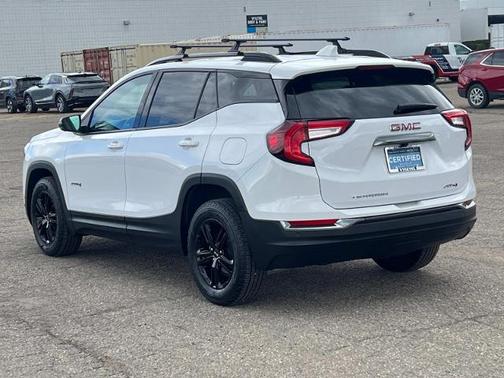 2022 GMC Terrain AT4