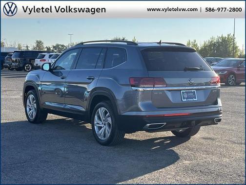 2022 Volkswagen Atlas 3.6L SE w/Technology