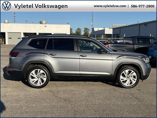2022 Volkswagen Atlas 3.6L SE w/Technology