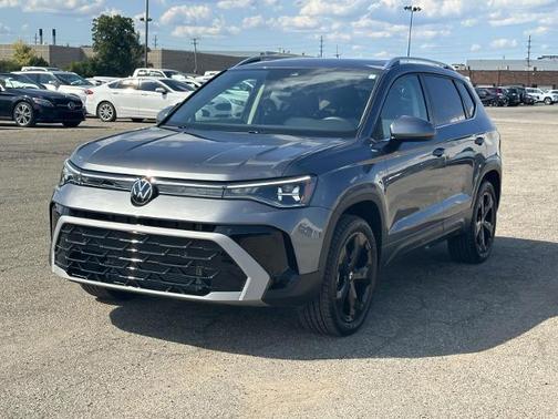 2025 Volkswagen Taos 1.5T SEL