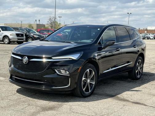 2022 Buick Enclave Essence