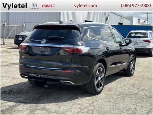 2022 Buick Enclave Essence