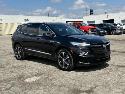 2022 Buick Enclave Essence