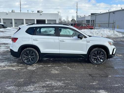 2022 Volkswagen Taos 1.5T S