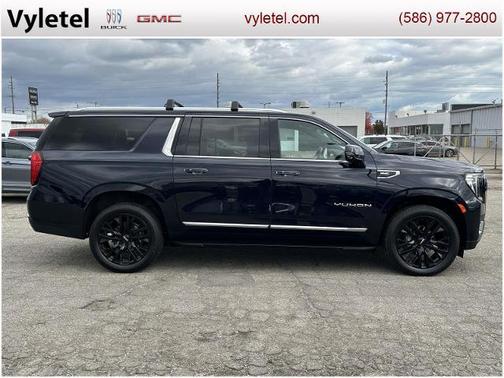 2023 GMC Yukon XL SLT