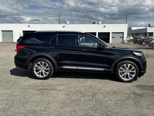 2021 Ford Explorer Platinum