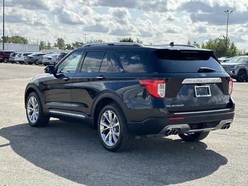 2021 Ford Explorer Platinum