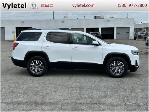 2022 GMC Acadia SLE