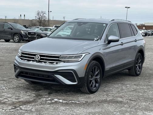 2023 Volkswagen Tiguan 2.0T SE