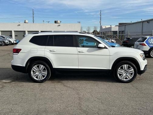 2019 Volkswagen Atlas 3.6L SE w/Technology