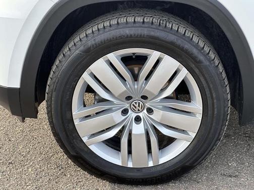 2019 Volkswagen Atlas 3.6L SE w/Technology