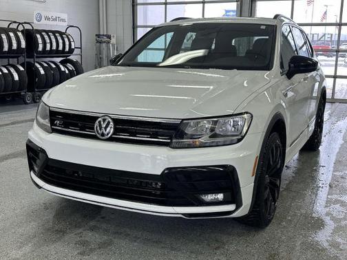 2021 Volkswagen Tiguan 2.0T SE R-Line Black