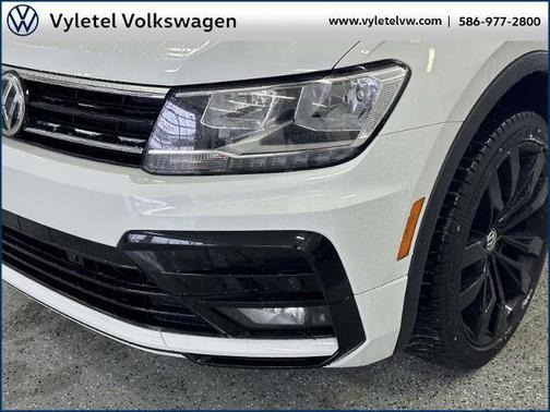2021 Volkswagen Tiguan 2.0T SE R-Line Black