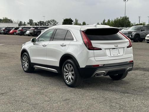 2019 Cadillac XT4 Premium Luxury