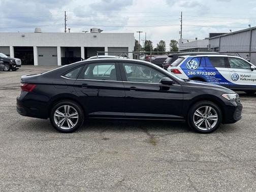 2022 Volkswagen Jetta 1.5T SE