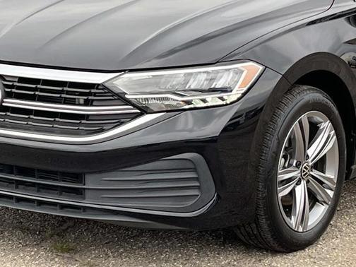 2022 Volkswagen Jetta 1.5T SE