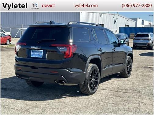 2023 GMC Acadia SLT