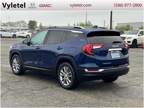 2022 GMC Terrain SLT