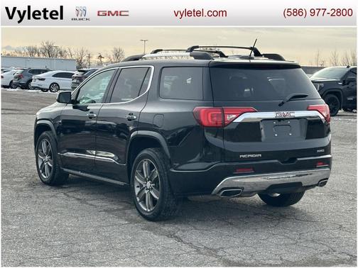 2017 GMC Acadia Denali