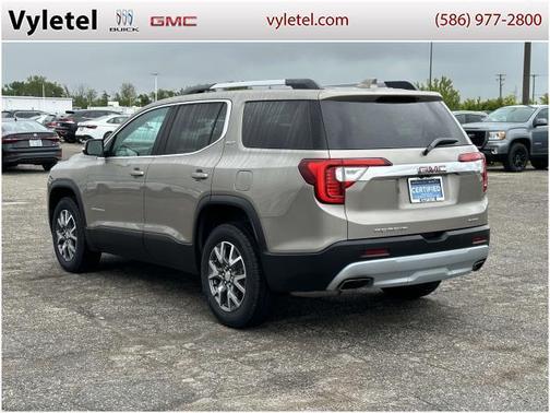 2022 GMC Acadia SLT