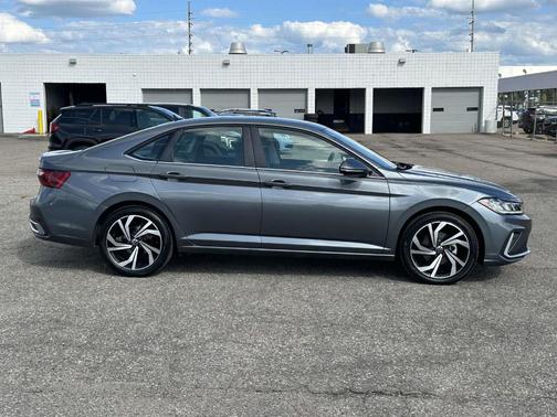 2025 Volkswagen Jetta 1.5T SEL