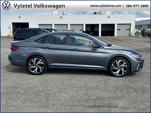 2025 Volkswagen Jetta 1.5T SEL