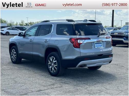 2023 GMC Acadia SLE