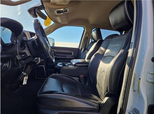 2020 RAM 2500 Laramie 4x4 4dr Crew Cab 6.3 ft. SB Pickup