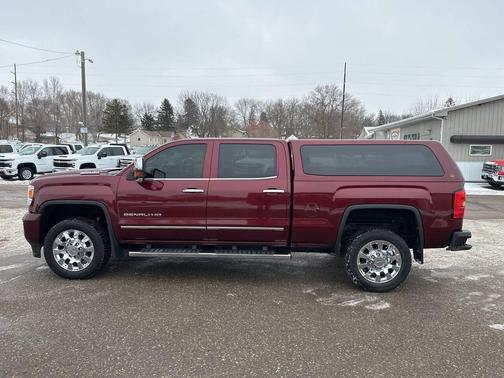 2017 GMC Sierra 2500 Denali
