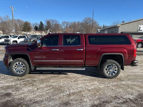 2017 GMC Sierra 2500 Denali