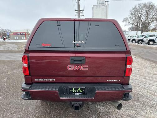 2017 GMC Sierra 2500 Denali