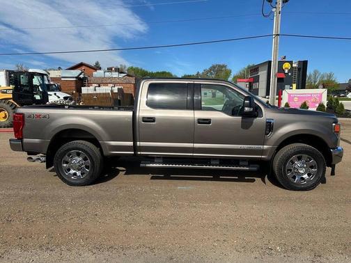 Tan 2020 Ford F-250 XLT